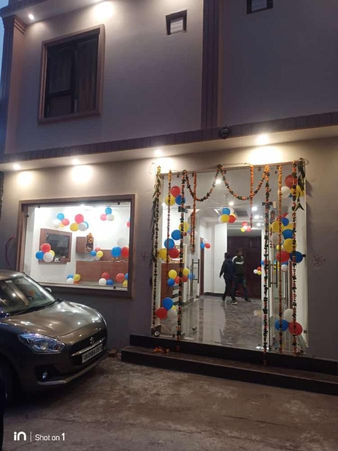 Hotel Kaushik Palace Haridwar Exterior photo