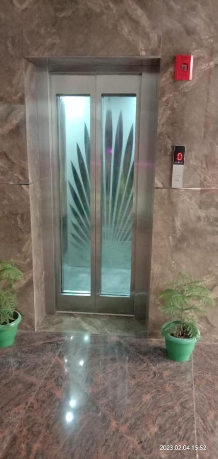 Hotel Kaushik Palace Haridwar Exterior photo